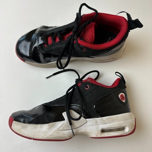 Jordan Jumpman Team II Shoes Youth Size 7Y FQ8297-006 2024 Basketball Sneakers - Picture 1 of 12